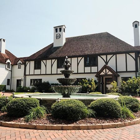Duncraig Manor Acomodação com café da manhã Southern Pines Exterior foto